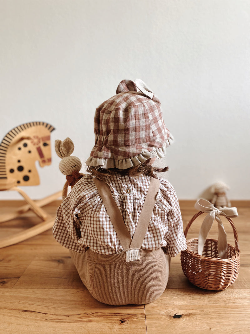 Easter the Bunny | Yellow Mellow